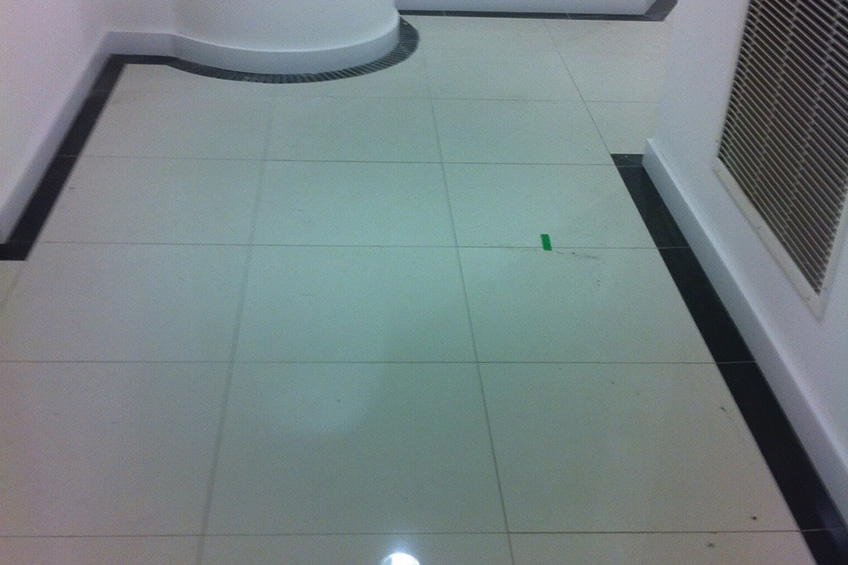 Ceramic Tiling Company Near Me